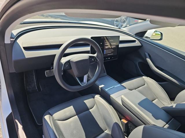 Tesla Model 3 image 6