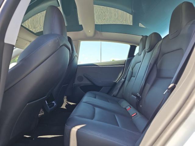 Tesla Model 3 image 3