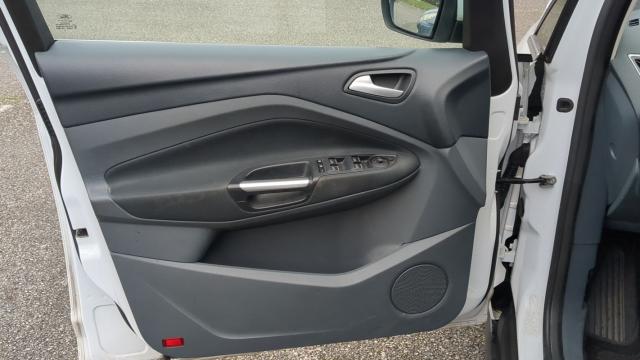 Ford C-Max image 4