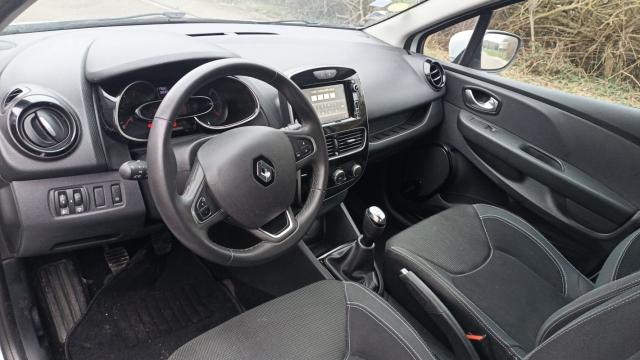 Renault Clio image 9