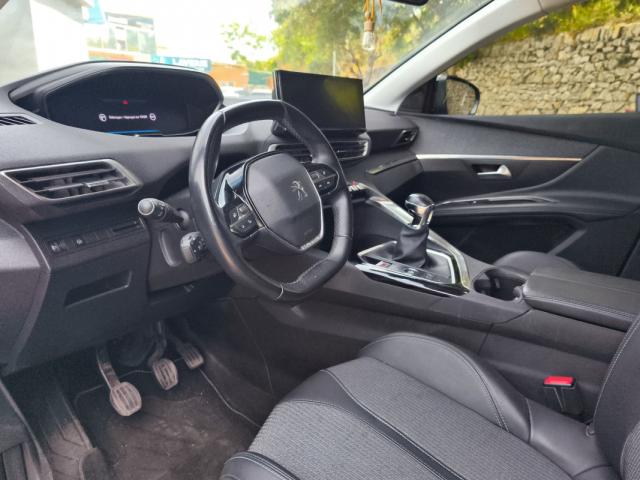Peugeot 3008 image 1