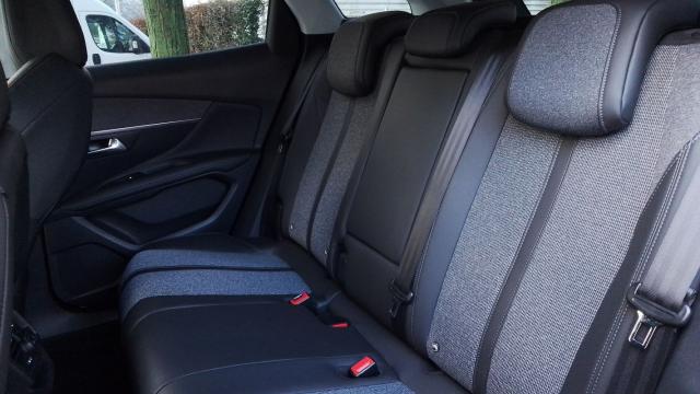 Peugeot 3008 image 7