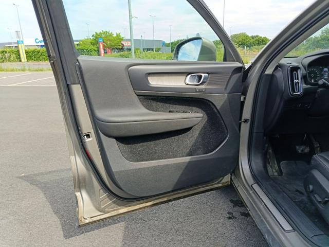 Volvo Xc40 image 1