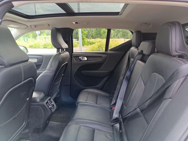 Volvo Xc40 image 8
