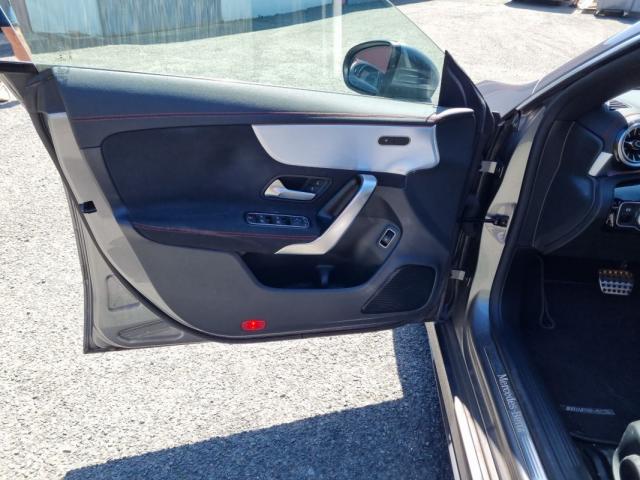 Mercedes Benz Classe Cla image 8