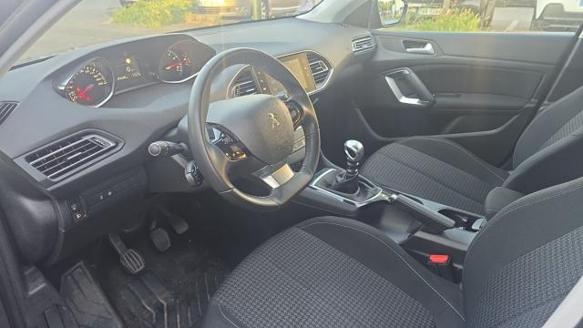 Peugeot 308 image 5