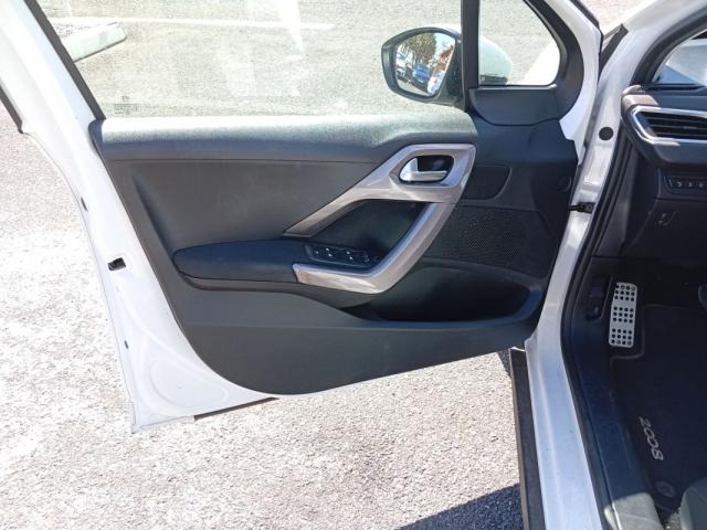 Peugeot 2008 image 5
