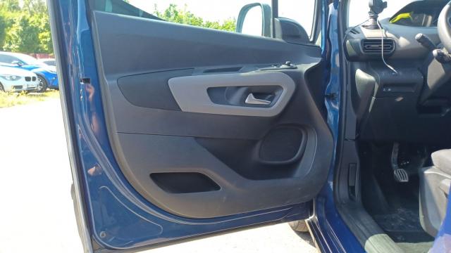 Peugeot Rifter image 2