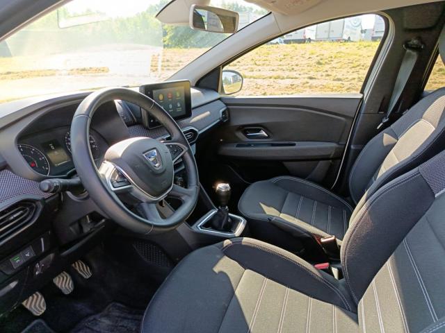 Dacia Jogger image 1