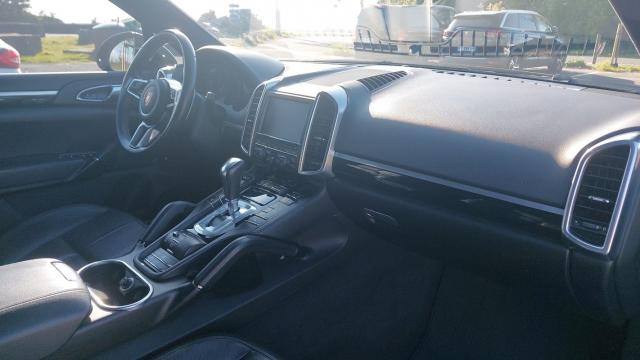 Porsche Cayenne image 3