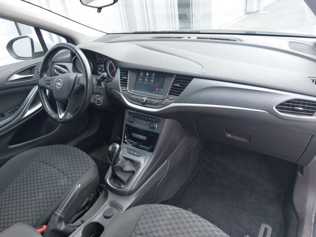 Opel Astra image 7