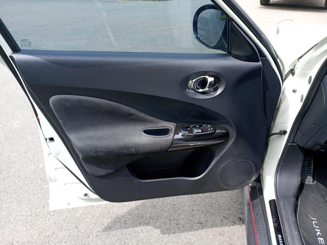 Nissan Juke image 9