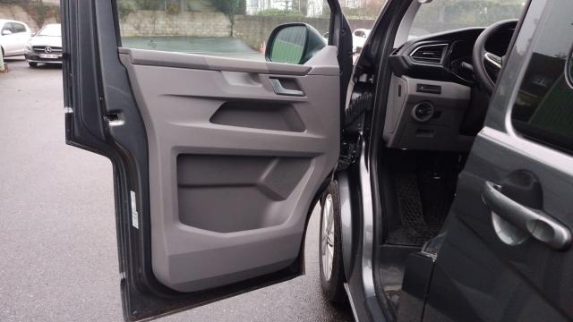 Volkswagen Transporter image 4