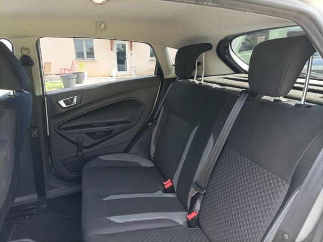 Ford Fiesta image 2