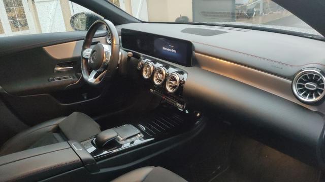 Mercedes Benz Cla Shooting Brake image 7