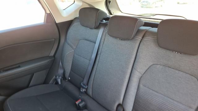 Renault Captur image 7