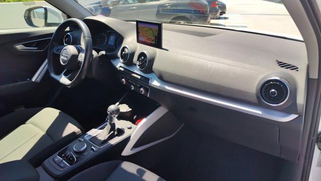 Audi Q2 image 8
