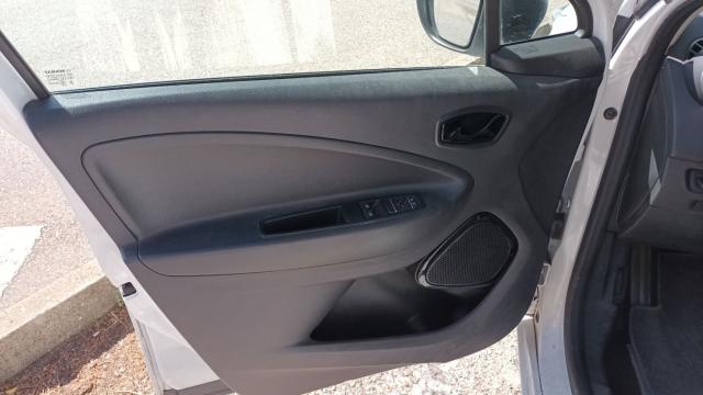 Renault Zoe image 9