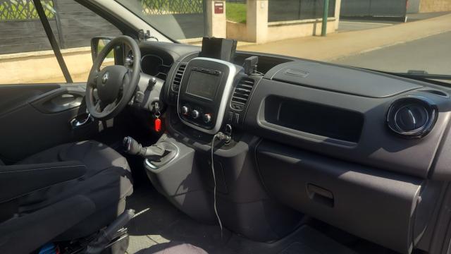 Renault Trafic image 8