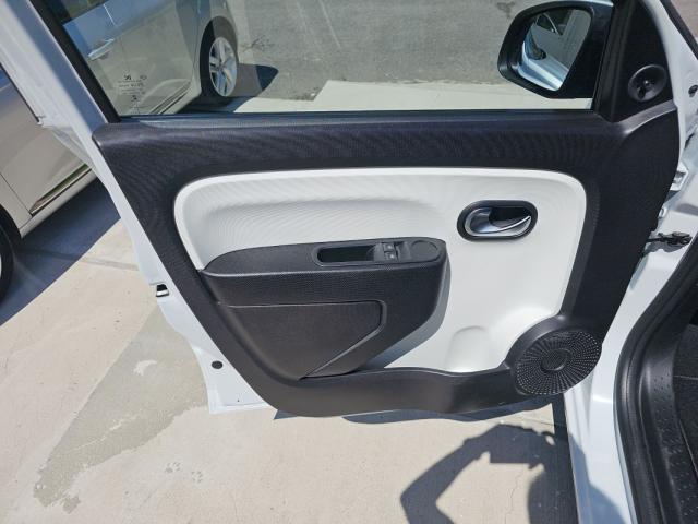 Renault Twingo image 3