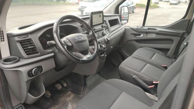 Ford Transit Custom image 7
