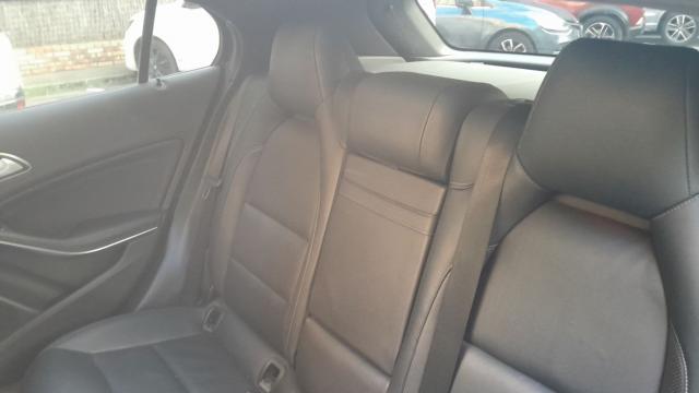 Mercedes Benz Classe Gla image 2