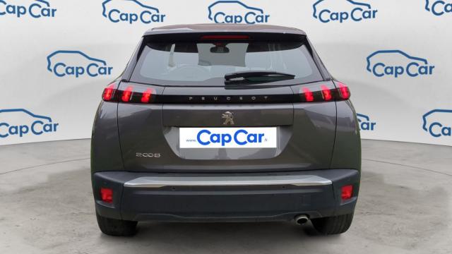 Peugeot 2008 image 8