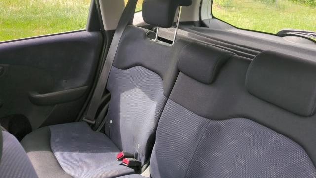 Honda Jazz image 3