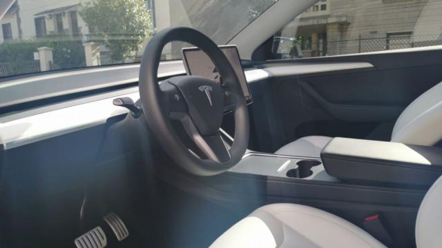Tesla Model Y image 9