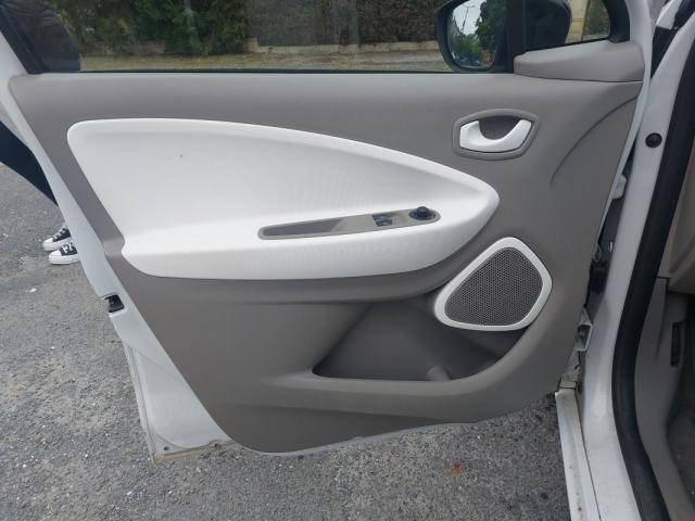 Renault Zoe image 8