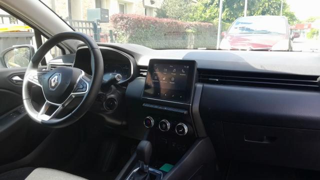 Renault Clio image 8