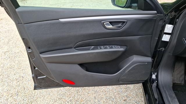 Renault Talisman Estate image 6