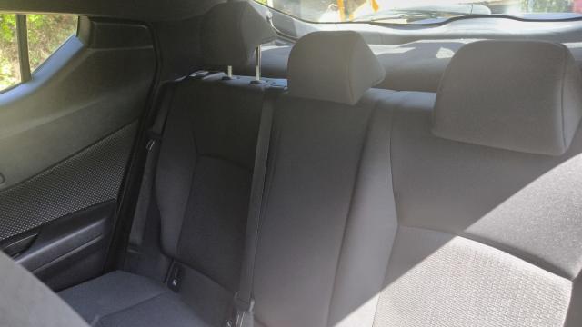Toyota C-Hr image 8