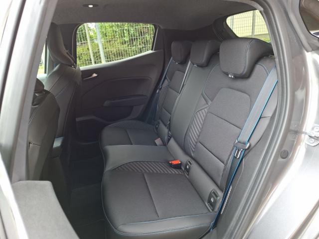 Renault Clio image 1