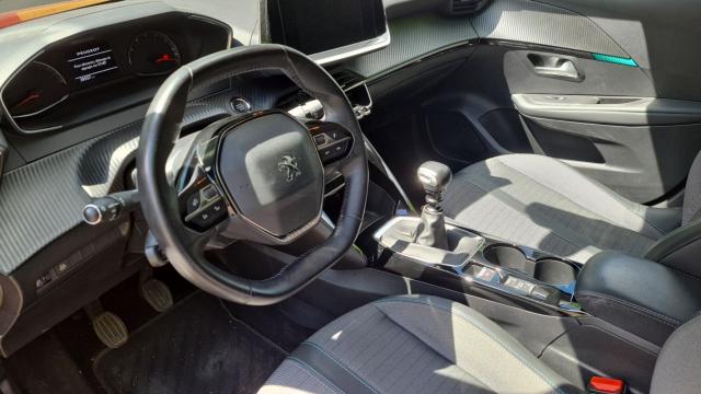 Peugeot 208 image 4