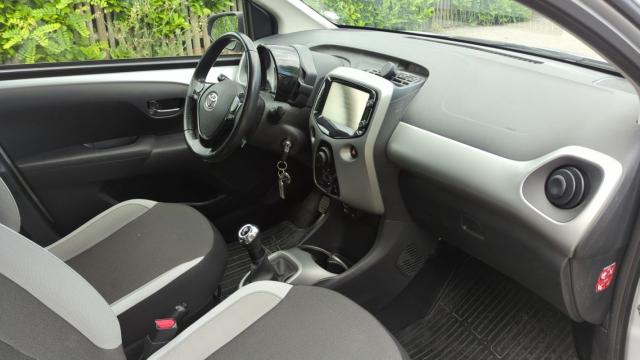 Toyota Aygo image 1