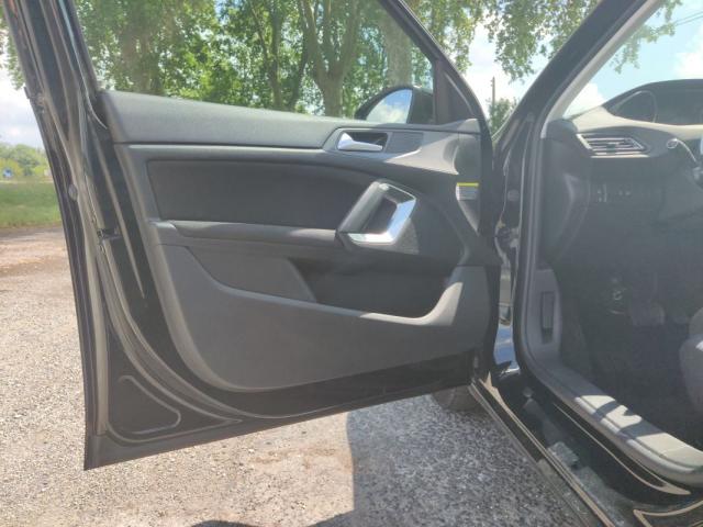 Peugeot 308 image 3