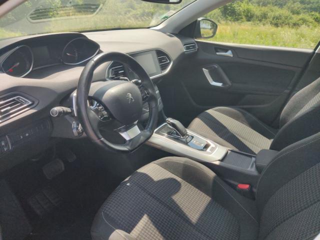 Peugeot 308 image 5