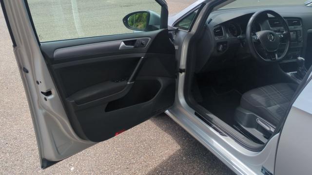 Volkswagen Golf image 3