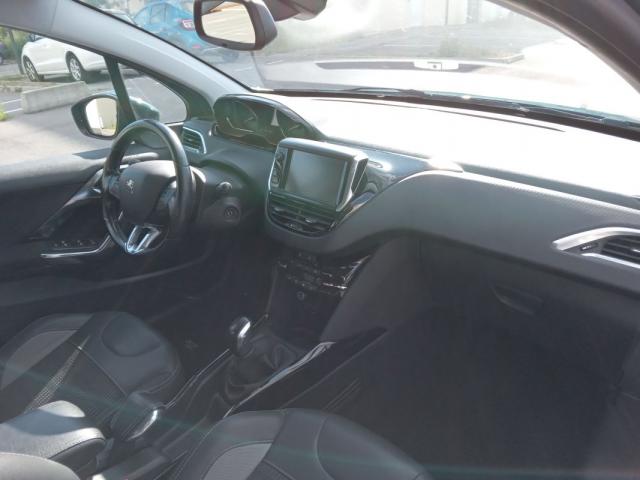 Peugeot 2008 image 5