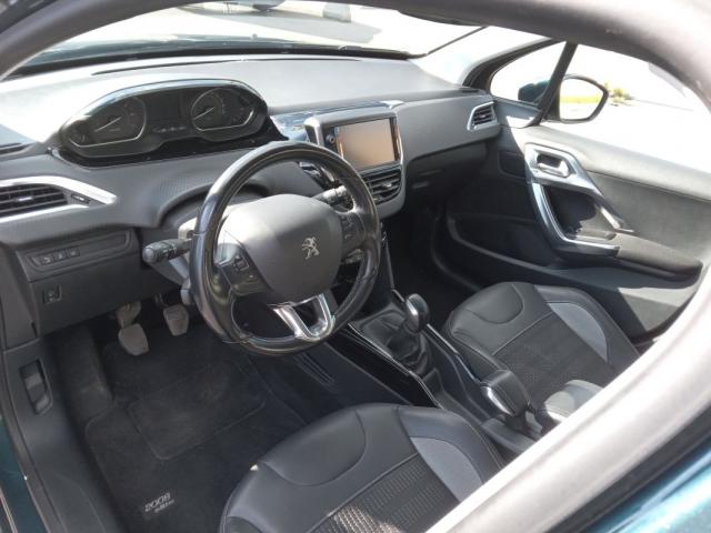 Peugeot 2008 image 9