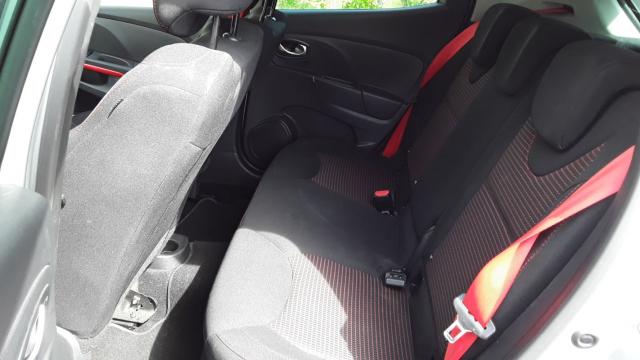 Renault Clio image 2