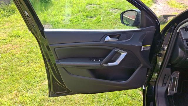 Peugeot 308 image 8
