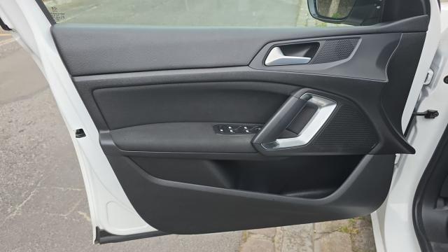Peugeot 308 Sw image 3