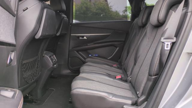 Peugeot 5008 image 4