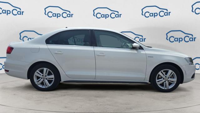 Volkswagen Jetta image 5