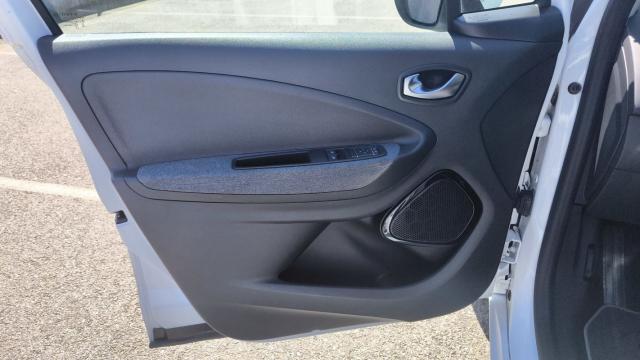 Renault Zoe image 9