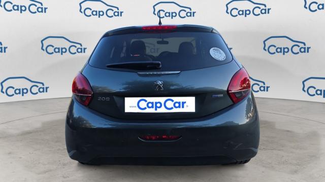 Peugeot 208 image 9