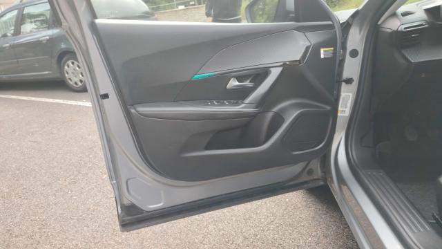 Peugeot 2008 image 4