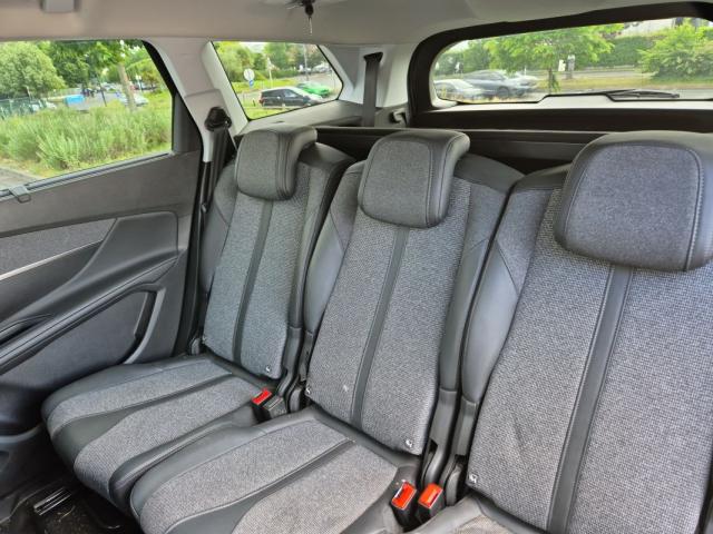 Peugeot 5008 image 8